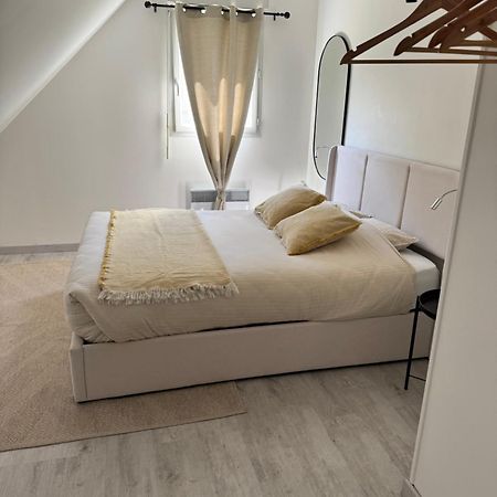 Maison De Vacances A Louer Mosles 外观 照片